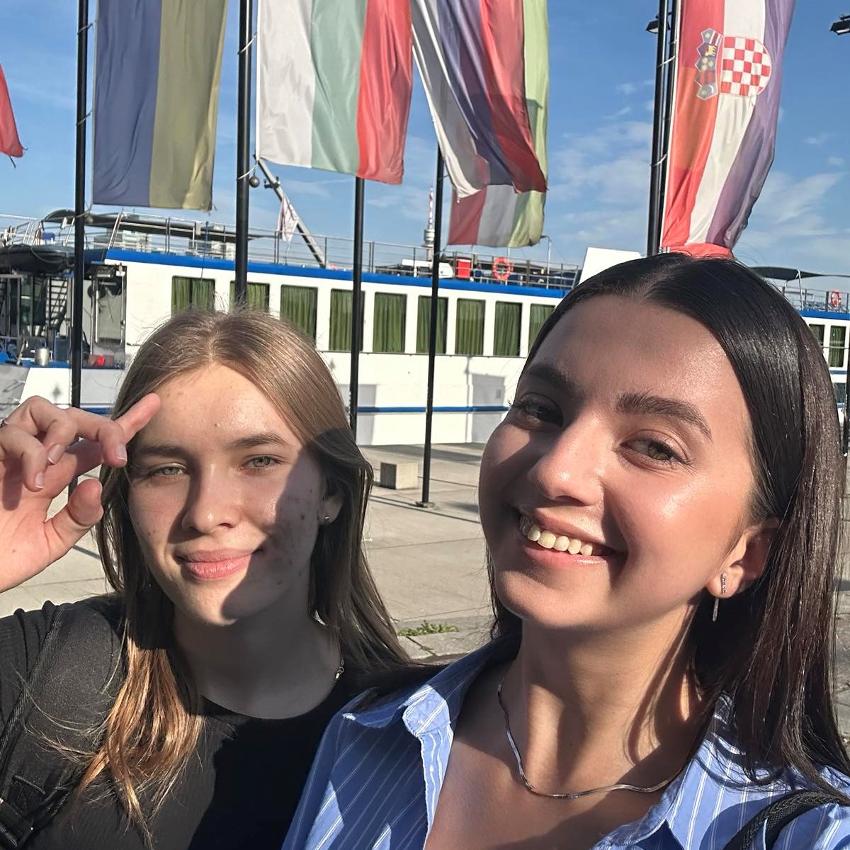 Porno anilingus qizlarni tomosha qiling Latina uy bekasi porno